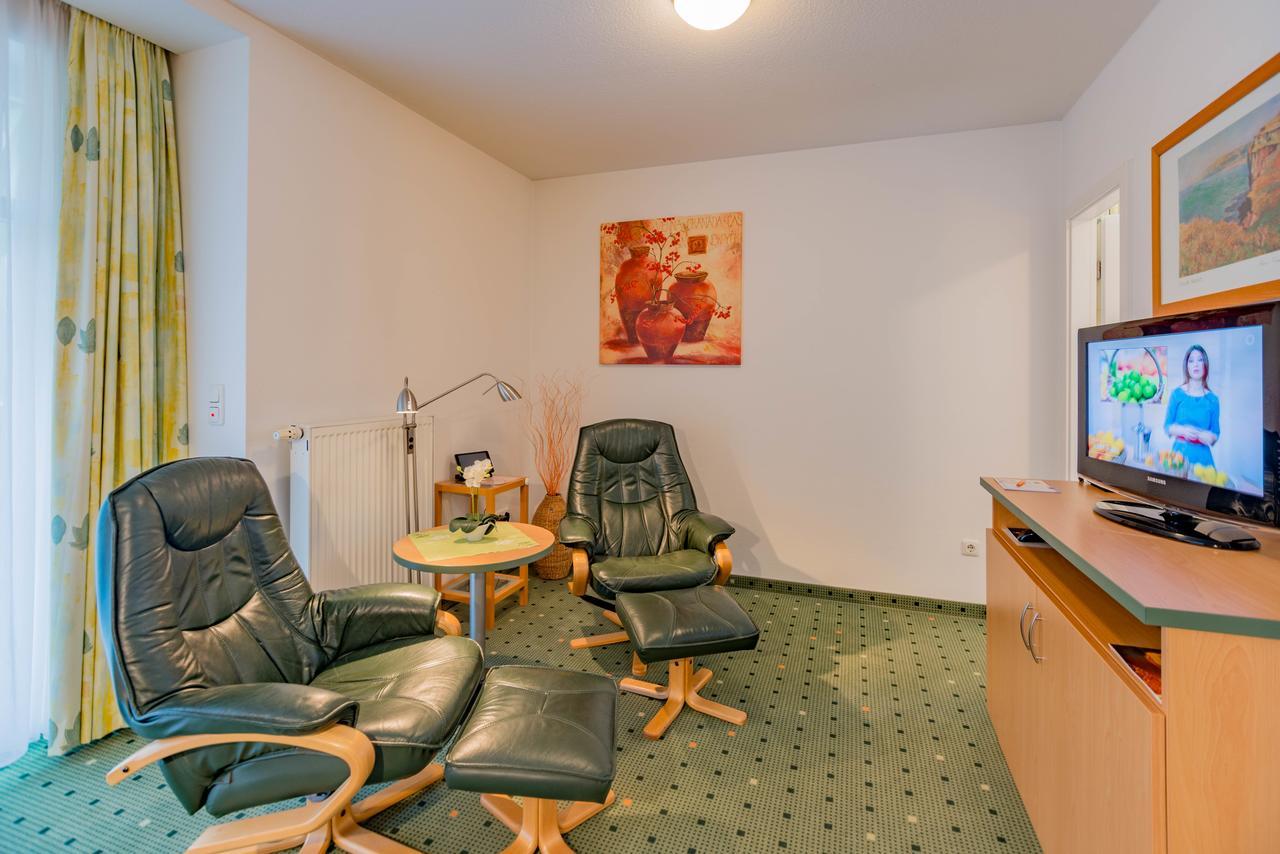 Am Weststrand Apartmenthaus Waldeck Kuehlungsborn Exterior photo
